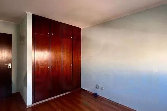 Apartamento para alugar com 4 quartos, 210m² em Cambuí, Campinas