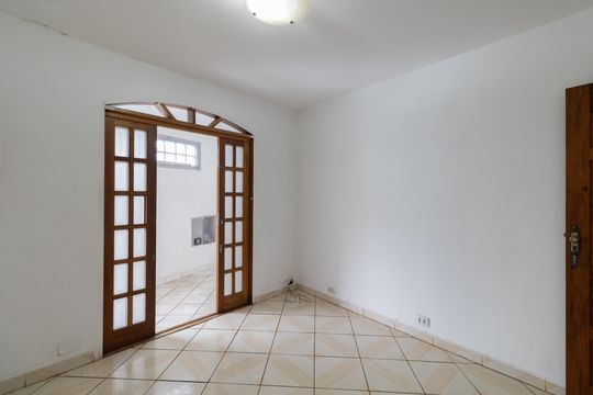 Sala de casa para alugar com 1 quarto, 50m² em Vila Ré, São Paulo