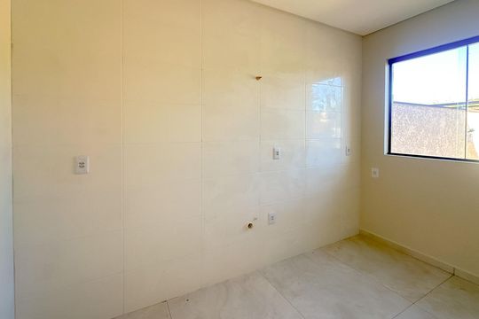 Casa para alugar com 2 quartos, 105m² em São João do Rio Vermelho, Florianópolis