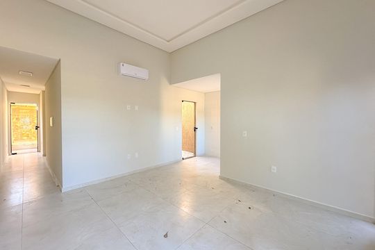 Sala de casa para alugar com 2 quartos, 105m² em São João do Rio Vermelho, Florianópolis