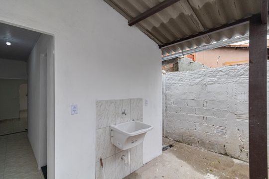 Área de Serviço de casa para alugar com 2 quartos, 55m² em Vila Santa Teresinha, São Paulo