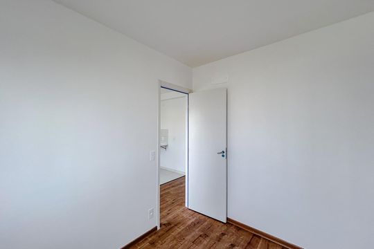 Quarto 1 de apartamento para alugar com 2 quartos, 34m² em Vila Esperança, São Paulo