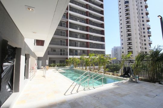 Área comum - Piscina de apartamento à venda com 2 quartos, 46m² em Vila Suzana, São Paulo