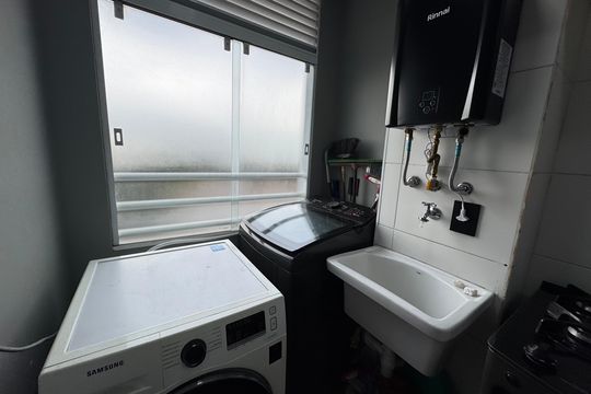Área de Serviço de apartamento à venda com 2 quartos, 55m² em Quitaúna, Osasco