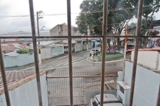 Vista de casa para alugar com 2 quartos, 365m² em Vila Dionisia, São Paulo