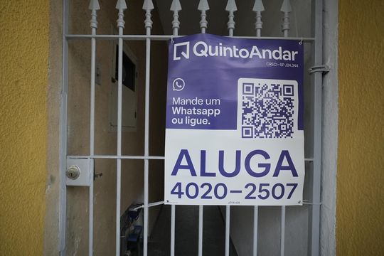 Placa de casa para alugar com 1 quarto, 40m² em Jardim Bela Vista, Santo André