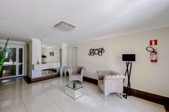 Apartamento para alugar com 2 quartos, 73m² em Vila Bertioga, São Paulo