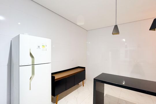 Cozinha  de casa para alugar com 1 quarto, 60m² em Jardim Aurora, São Bernardo do Campo