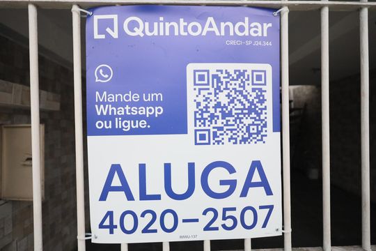 Placa de casa para alugar com 3 quartos, 280m² em Cidade São Francisco, São Paulo