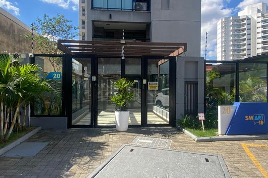 Fachada do Prédio de kitnet/studio à venda com 1 quarto, 36m² em Km 18, Osasco
