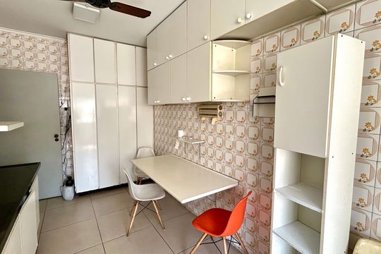 Cozinha de apartamento à venda com 4 quartos, 170m² em Centro, Guarulhos