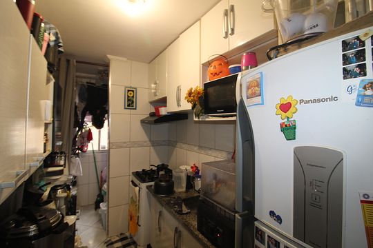 Cozinha de apartamento à venda com 2 quartos, 48m² em Vila Bela Vista (zona Norte), São Paulo