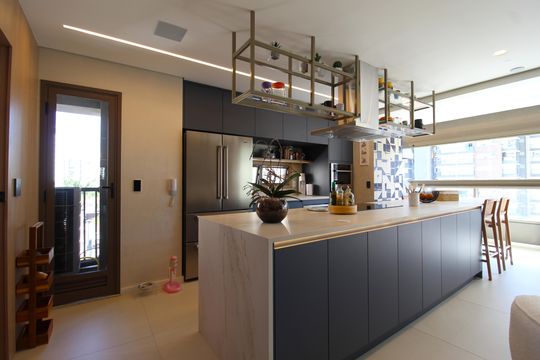 Cozinha de apartamento à venda com 2 quartos, 121m² em Indianópolis, São Paulo
