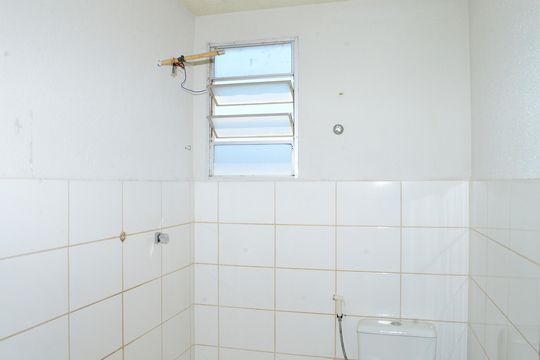 Banheiro de apartamento para alugar com 2 quartos, 45m² em Acaiaca, Belo Horizonte