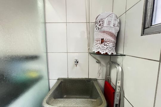 Área de Serviço de apartamento à venda com 2 quartos, 45m² em Distrito Indutrial Doutor Helio Pentagna Guimarães, Contagem