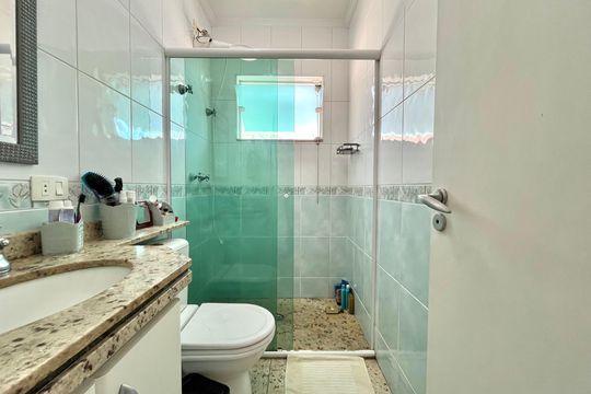 Banheiro da Suíte 1 de casa à venda com 3 quartos, 189m² em Vila da Saúde, São Paulo