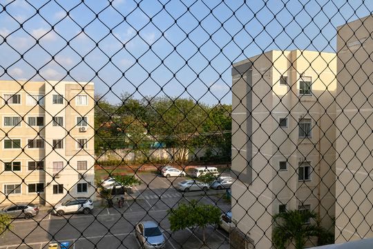 Vista de apartamento para alugar com 2 quartos, 45m² em Inhoaíba, Rio de Janeiro