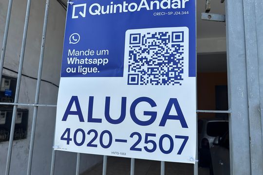 Fachada de casa para alugar com 1 quarto, 29m² em Parque Viana, Barueri