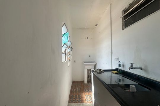 Cozinha de casa para alugar com 1 quarto, 29m² em Parque Viana, Barueri