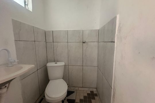 Banheiro de casa para alugar com 1 quarto, 29m² em Parque Viana, Barueri