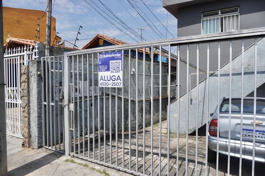 Casa para alugar com 1 quarto, 85m² em Sagrada Família, Belo Horizonte