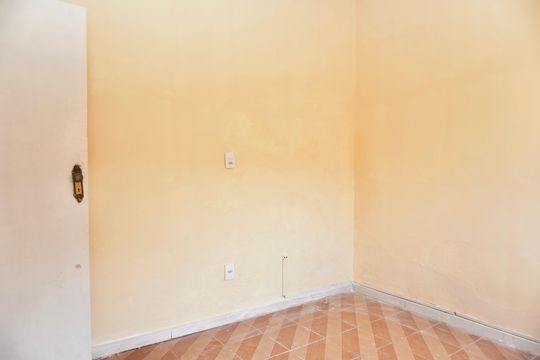 Quarto  de casa para alugar com 1 quarto, 85m² em Sagrada Família, Belo Horizonte