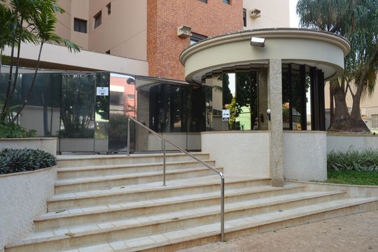 Apartamento para alugar com 3 quartos, 155m² em Jardim Irajá, Ribeirão Preto