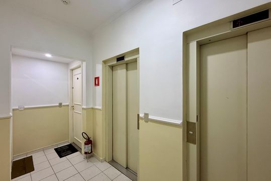 Hall Apartamento de apartamento à venda com 2 quartos, 49m² em Chácara Santo Antônio (zona Sul), São Paulo