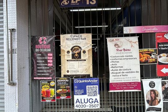 Placa de kitnet/studio para alugar com 0 quarto, 30m² em Centro, Gravataí