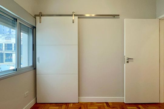 Quarto 2 de apartamento para alugar com 2 quartos, 72m² em Cerqueira César, São Paulo