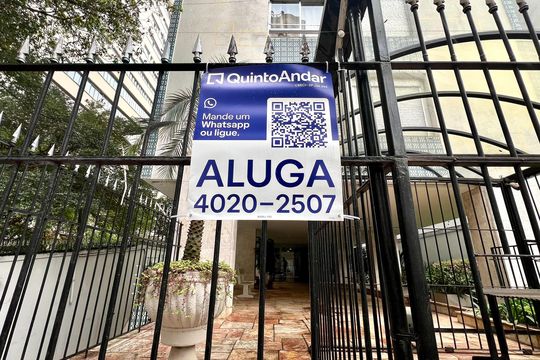 Placa IMWU-192 de apartamento para alugar com 2 quartos, 72m² em Cerqueira César, São Paulo