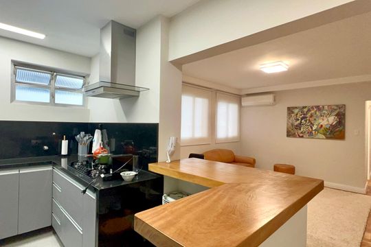 Sala de apartamento para alugar com 2 quartos, 72m² em Cerqueira César, São Paulo