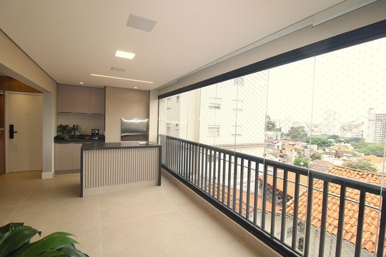 Sala - Varanda de apartamento à venda com 4 quartos, 160m² em Vila Pauliceia, São Paulo