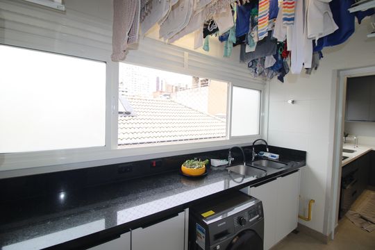 Área de Serviço de apartamento à venda com 4 quartos, 160m² em Vila Pauliceia, São Paulo