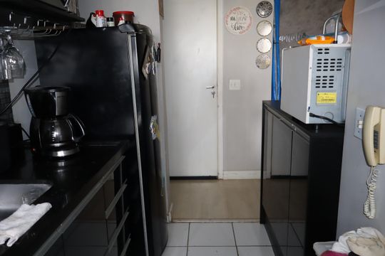 Cozinha de apartamento para alugar com 2 quartos, 45m² em Jardim Ibitirama, São Paulo
