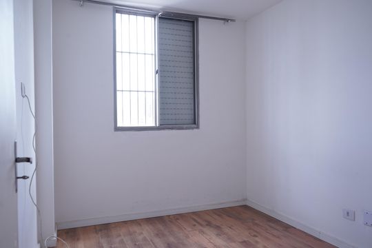 Quarto de apartamento à venda com 1 quarto, 50m² em Vila Gomes Cardim, São Paulo