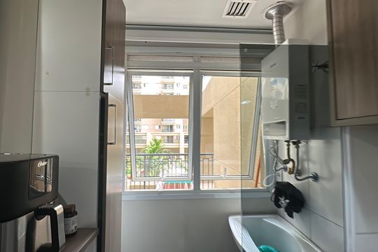 Cozinha de apartamento para alugar com 1 quarto, 68m² em Alphaville Conde Ii, Barueri