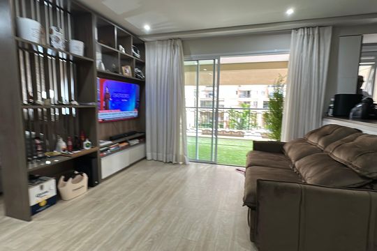 Sala de apartamento para alugar com 1 quarto, 68m² em Alphaville Conde Ii, Barueri