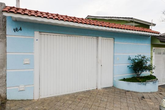Fachada de casa à venda com 2 quartos, 178m² em Picanço, Guarulhos
