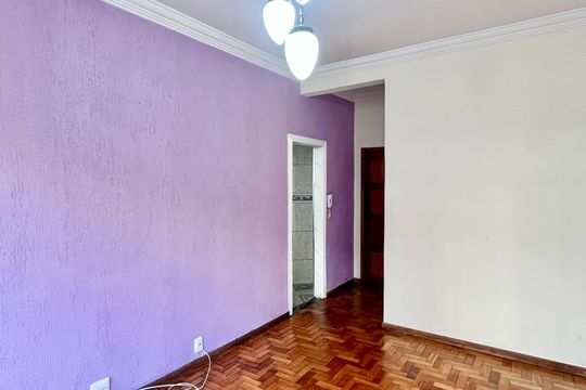Apartamento para alugar com 2 quartos, 114m² em Centro, Belo Horizonte