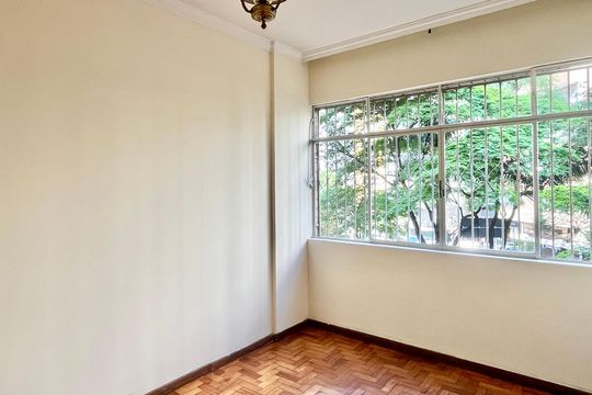 Apartamento para alugar com 2 quartos, 114m² em Centro, Belo Horizonte
