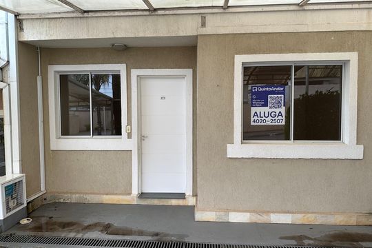 Fachada de casa de condomínio para alugar com 3 quartos, 140m² em Urbanova, São José dos Campos