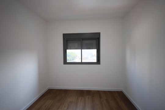 Suíte 1 de apartamento para alugar com 1 quarto, 29m² em Presidente Altino, Osasco