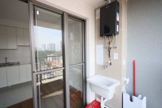 Área de Serviço de apartamento para alugar com 1 quarto, 29m² em Presidente Altino, Osasco