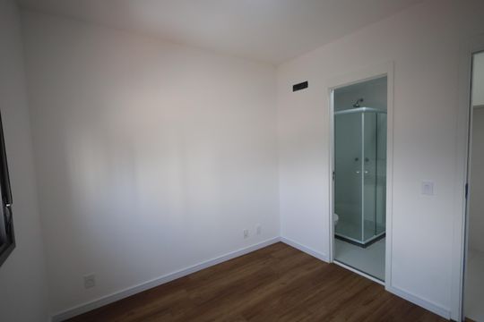 Suíte 1 de apartamento para alugar com 1 quarto, 29m² em Presidente Altino, Osasco