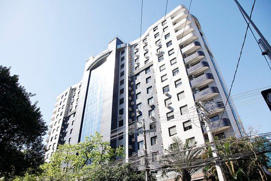 Fachada de apartamento à venda com 1 quarto, 43m² em Rio Branco, Porto Alegre