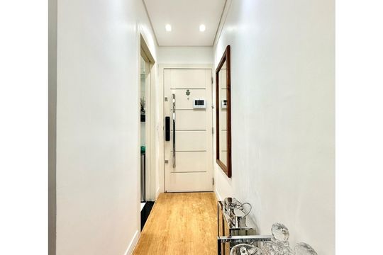 Corredor de apartamento à venda com 3 quartos, 69m² em Vila dos Remedios, São Paulo