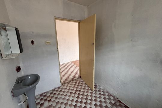 Banheiro de casa para alugar com 1 quarto, 50m² em Jardim Santa Ines, Ribeirão Pires