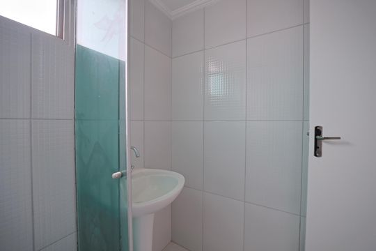 Banheiro de apartamento para alugar com 2 quartos, 70m² em Jardim Ponte Rasa, São Paulo
