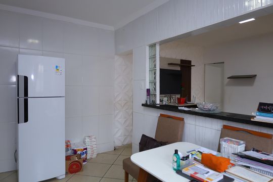 Cozinha de casa para alugar com 2 quartos, 240m² em Jardim São Paulo, São Paulo